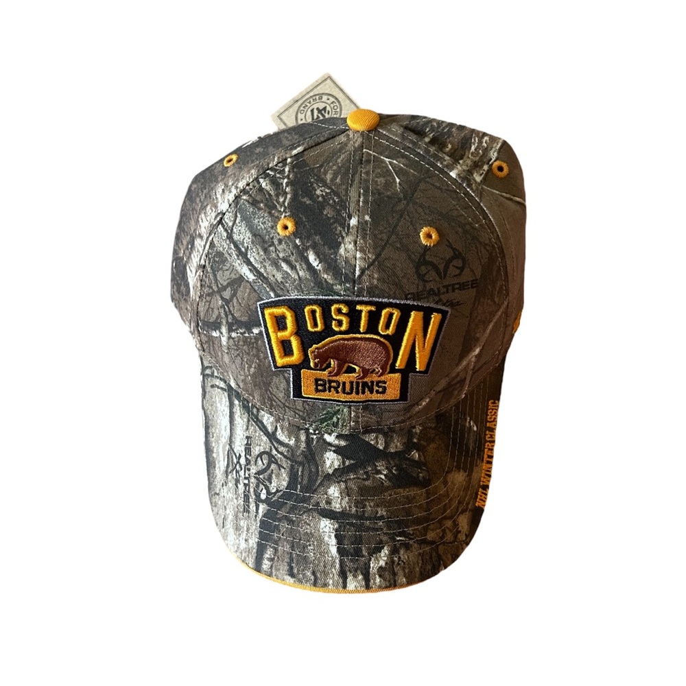Boston Bruins Camouflage Cap NWT